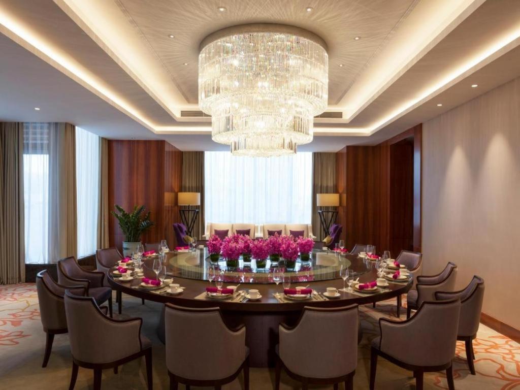 Ming Du Lakeside Hotel Nanning Extérieur photo