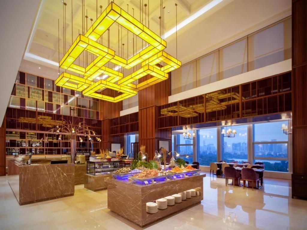 Ming Du Lakeside Hotel Nanning Extérieur photo
