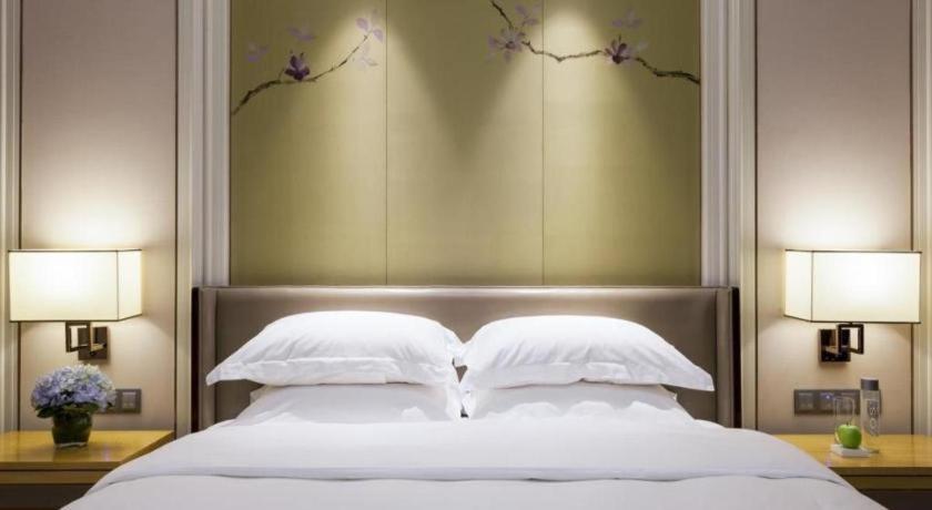 Ming Du Lakeside Hotel Nanning Extérieur photo