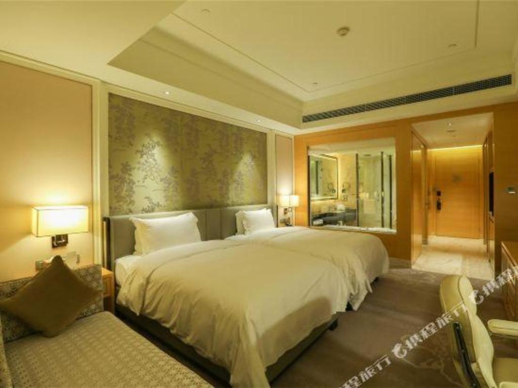 Ming Du Lakeside Hotel Nanning Extérieur photo
