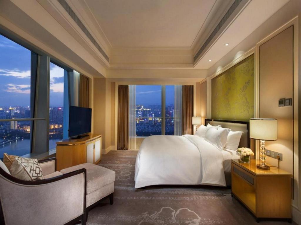 Ming Du Lakeside Hotel Nanning Extérieur photo