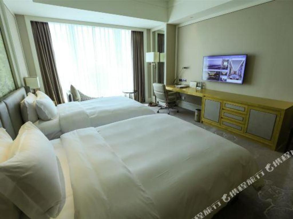 Ming Du Lakeside Hotel Nanning Extérieur photo