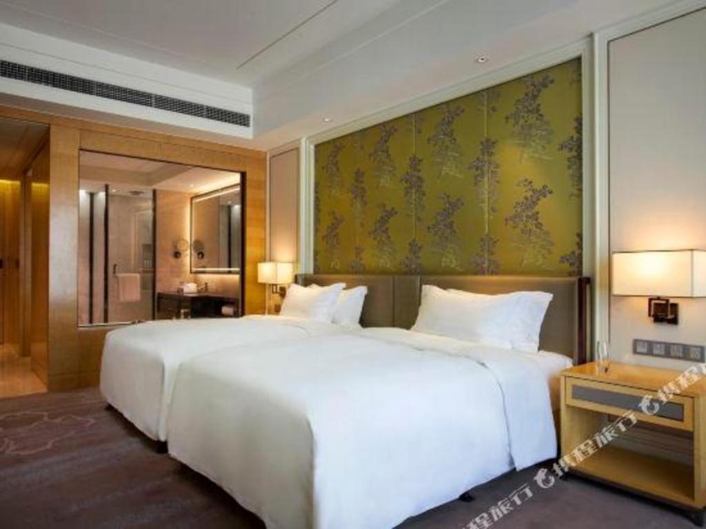 Ming Du Lakeside Hotel Nanning Extérieur photo