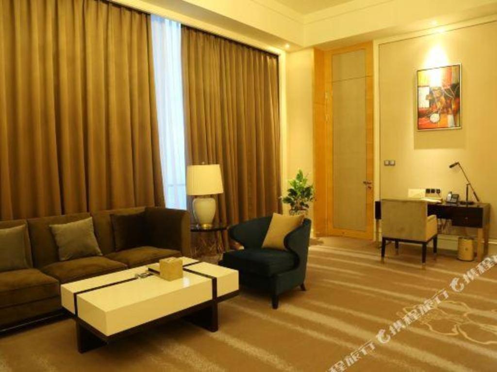 Ming Du Lakeside Hotel Nanning Extérieur photo