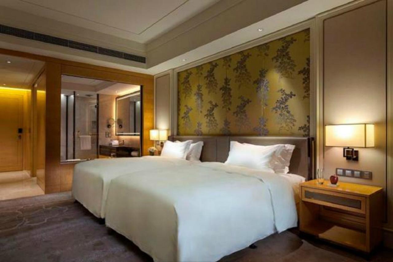 Ming Du Lakeside Hotel Nanning Extérieur photo